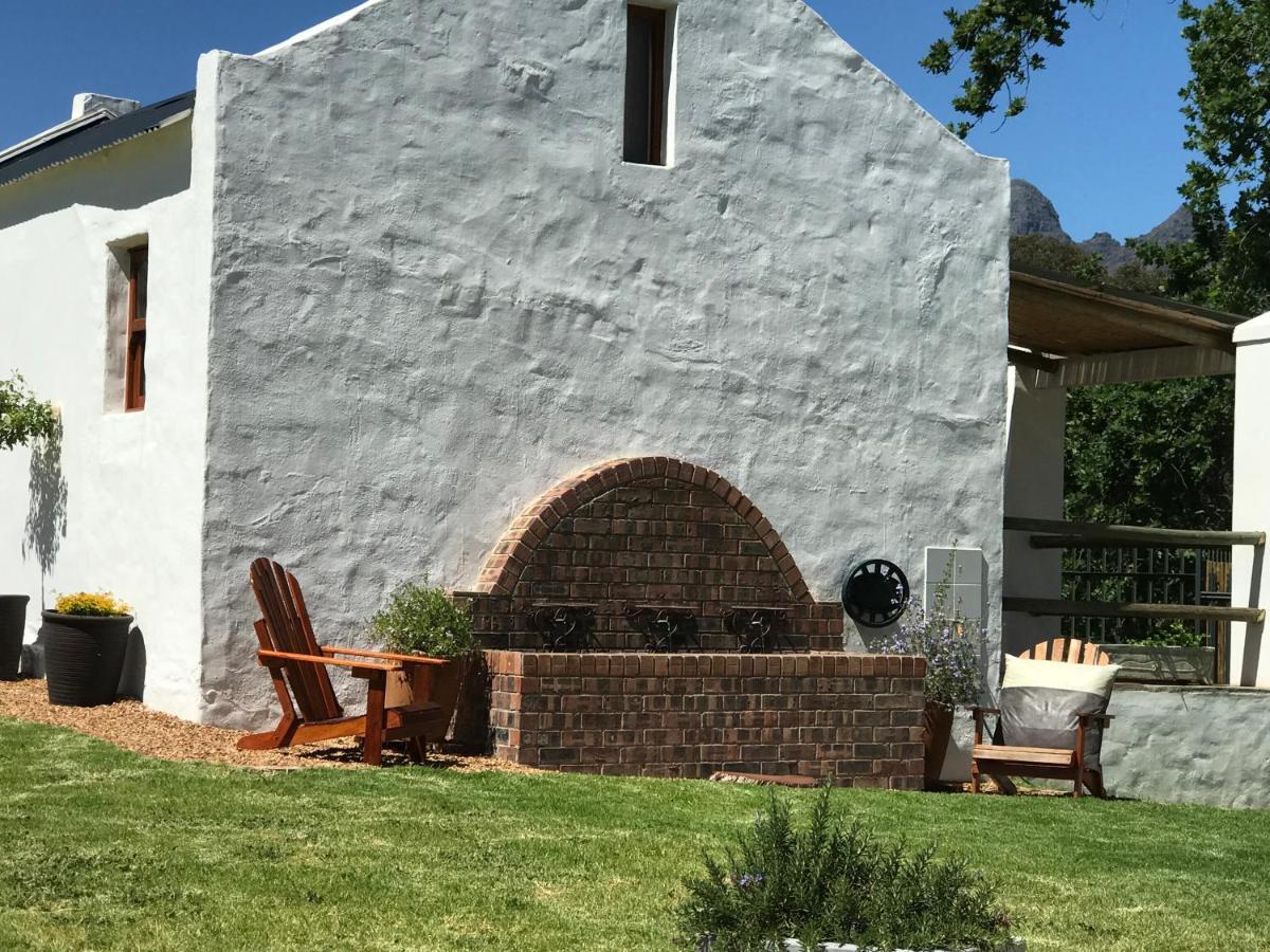 Raithby Winelands Historical Cottage Eksteriør billede