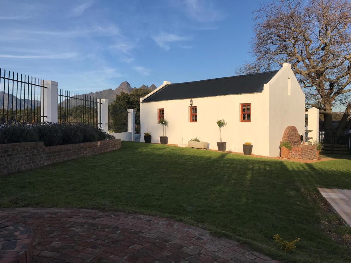 Raithby Winelands Historical Cottage Eksteriør billede